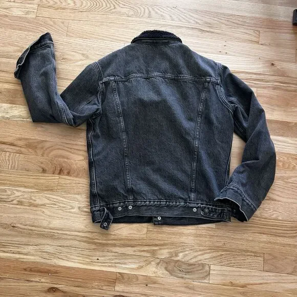 Levis relaxed fit‎ Trucker Sherpa Denim Jacket faded black Lined Small casual